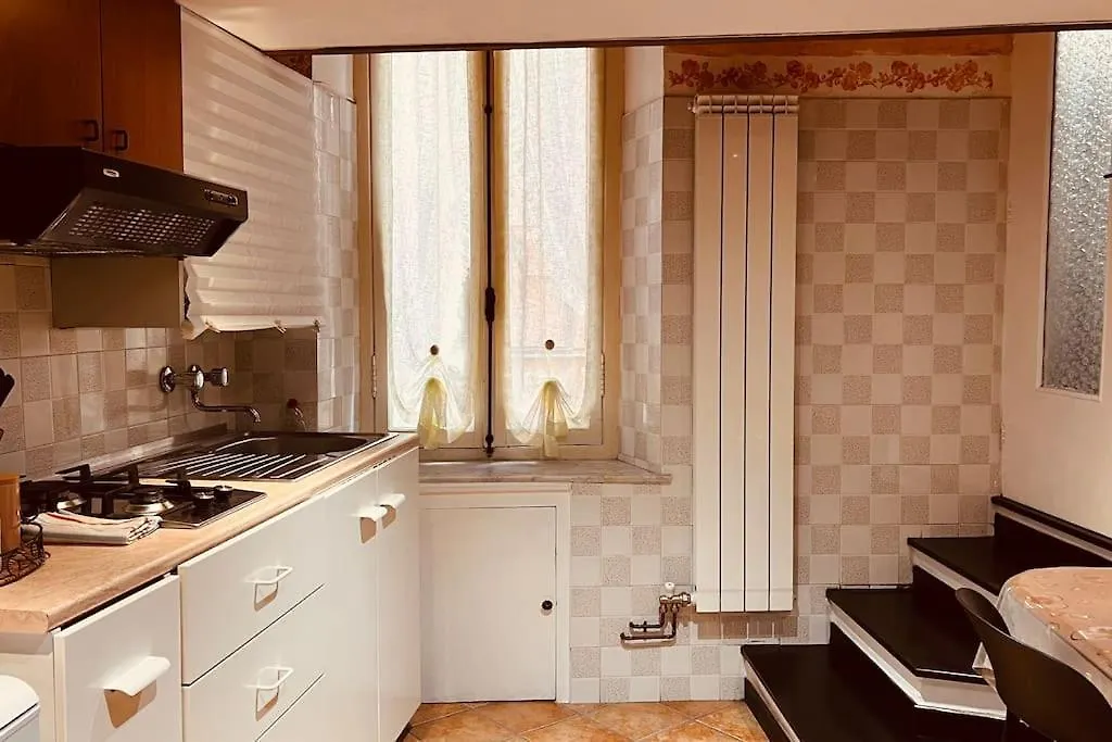 Mini Accommodation In Sanremo Liguria Apartment