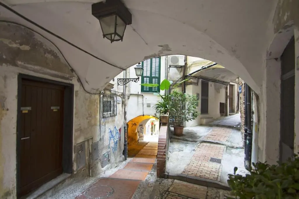 Mini Accommodation In Sanremo Liguria Apartment