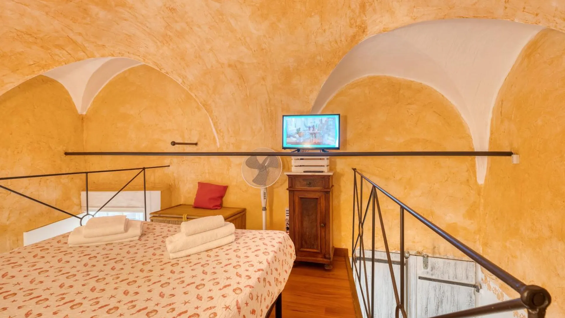 Apartment Mini Accommodation In Sanremo Liguria Italy